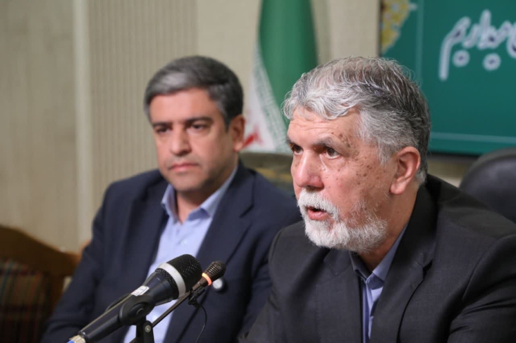 وزیر فرهنگ و ارشاد اسلامی اعتبارات ملی برای تکمیل تالار شهر اردبیل تخصیص می یابد/ ضرورت اجرای مجوزهای قانونی در سراسر کشور