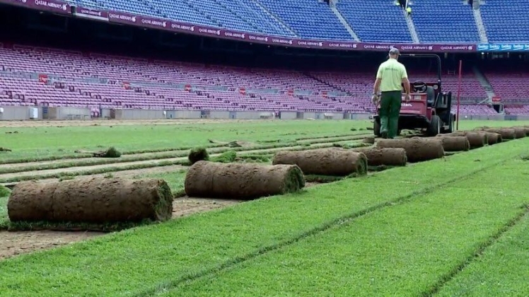 زمین ورزشگاه یادگار امام تبریز به چمن رولی مجهز می‌شود