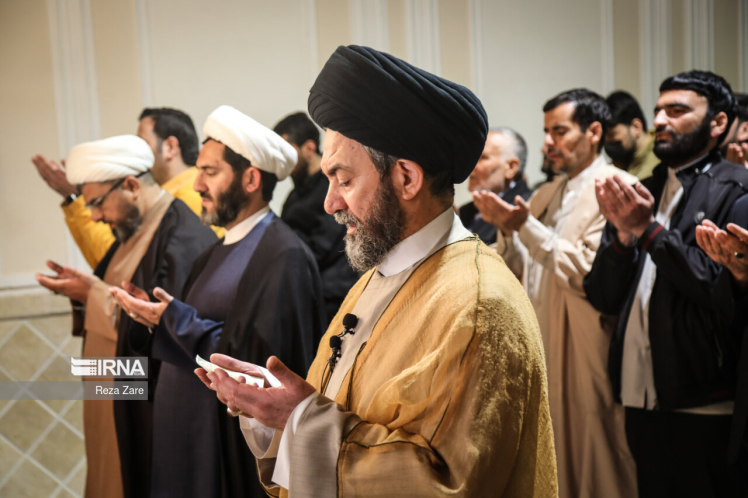 اقامه نماز عید قربان اردبیل در محوطه شهیدگاه