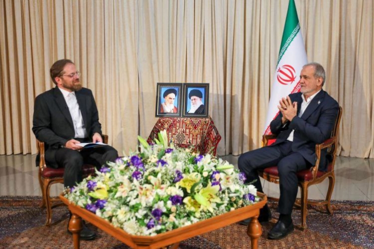 رئیس جمهور پزشکیان در پایان سفر به استان اردبیل