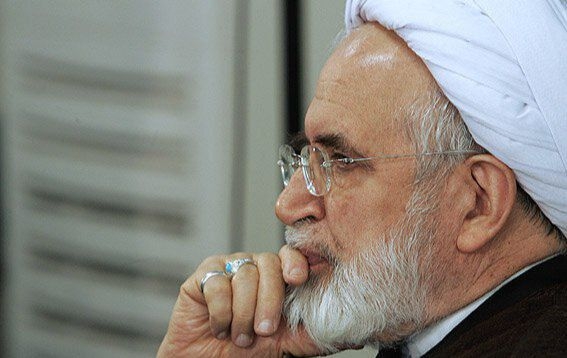 کروبی دبیر کل اسبق حزب اعتماد ملی ایران با اراده آهنین ملتش هر گز تسلیم نمی شود.