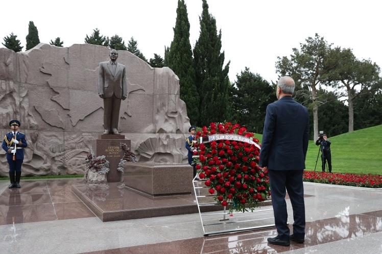 سفر پزشکیان به جمهوری آذربایجان؛ گام هایی برای استحکام روابط همسایگی