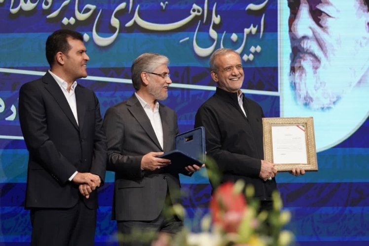 پزشکیان ۶ خرداد به عمان میرود