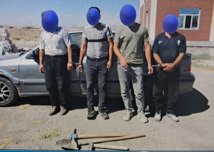 دسگیری حفاران غیر مجاز عتیقه در تپه گلی کنگرلو در شهرستان مشگین شهر